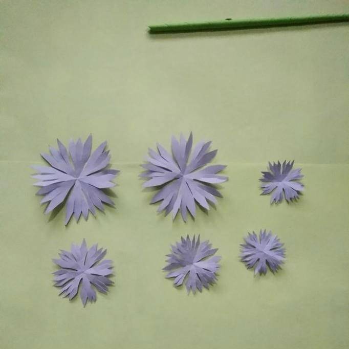 怎样制作手工剪纸菊花